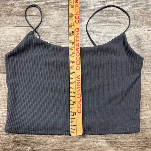 Garage Ribbed Tank Top Crop Top Size Medium - Picture 4 of 7